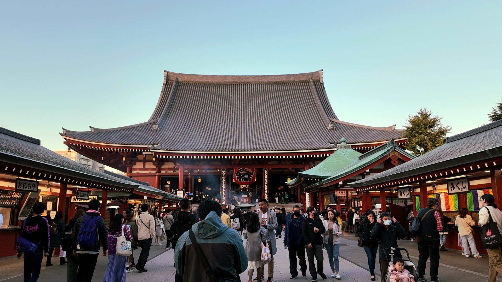Exploring Asakusa, Tokyo: A Photo Diary 📸